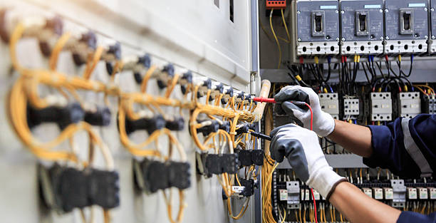 Professional Electrician technician working in Shelby, MI